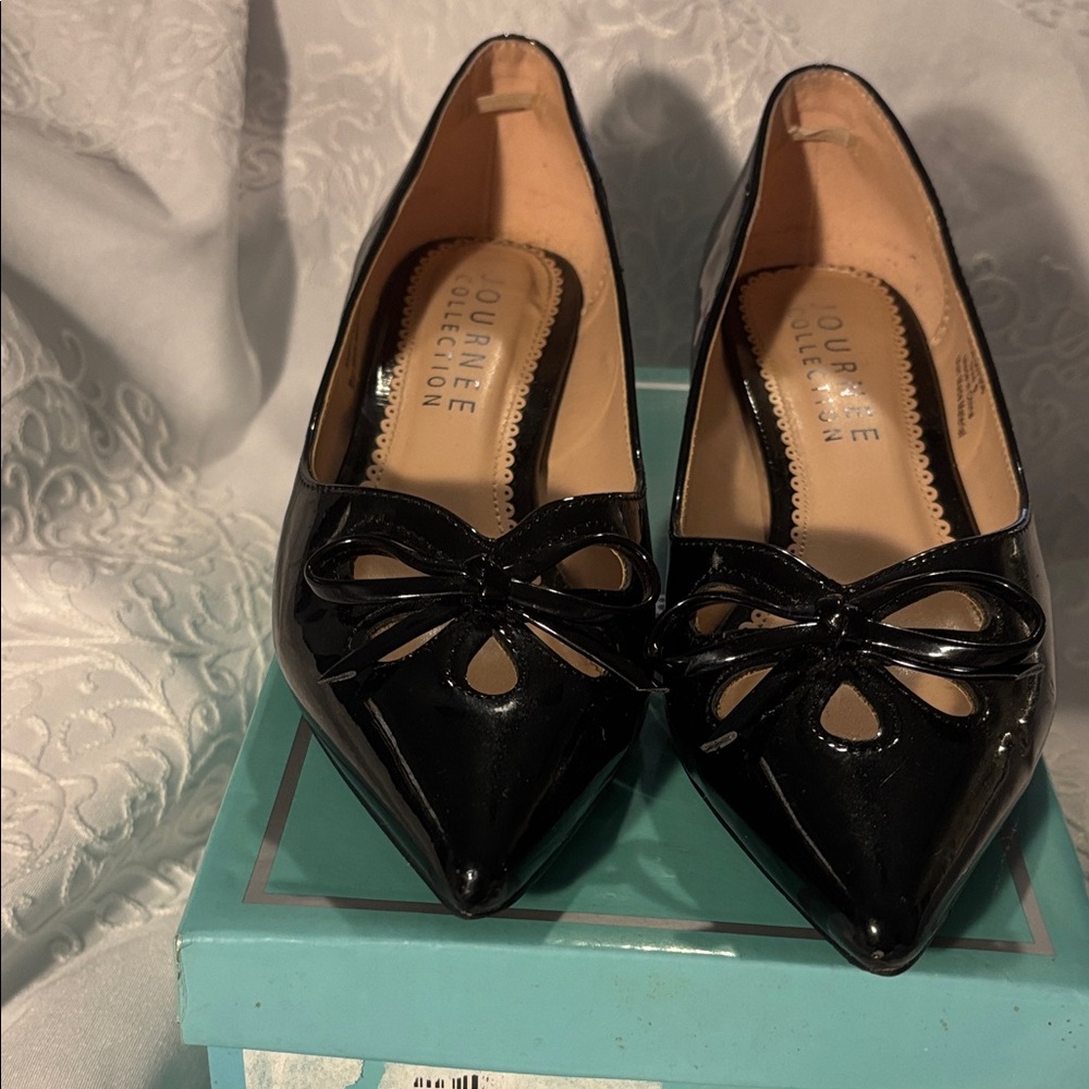 Journee Collection Black Patent Heels